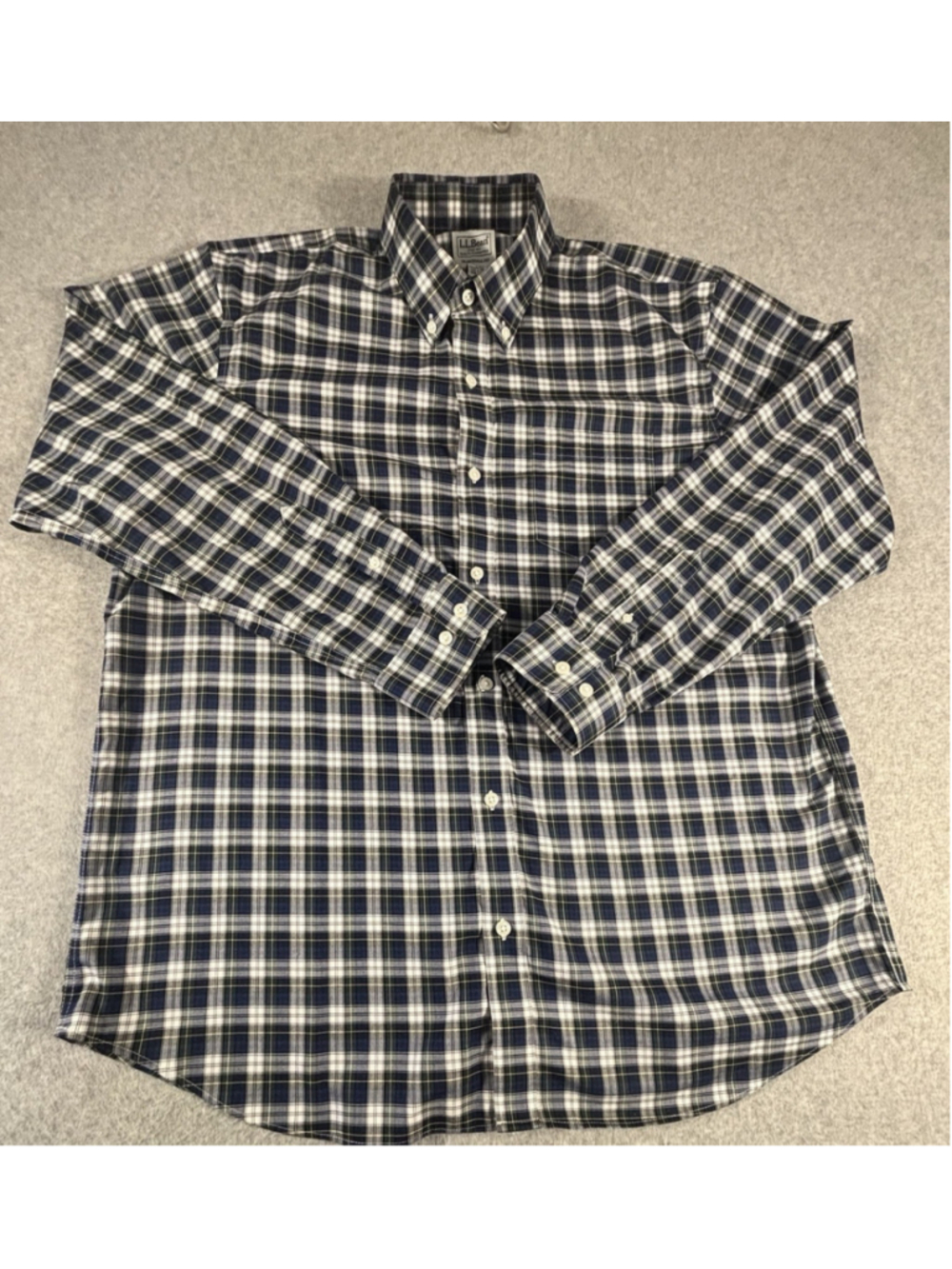 L.L.Bean Mens Large Traditional Fit Plaid‎ Button Down Shirt Blue Cotton L Reg